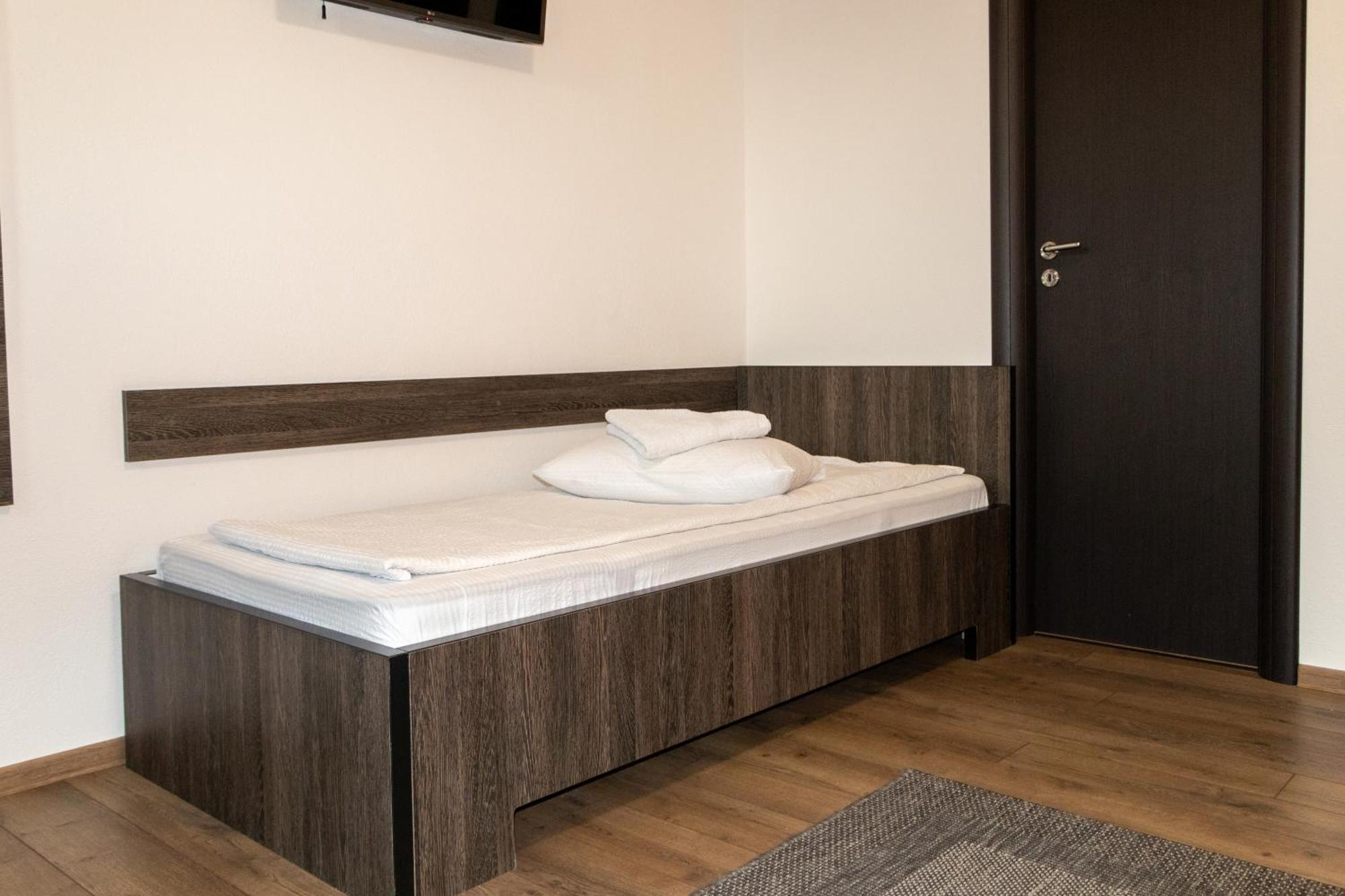 Hotel Tranzit Odorheiu Secuiesc Dış mekan fotoğraf