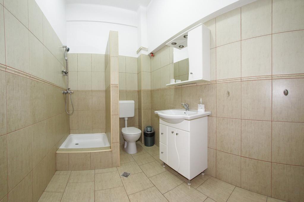 Hotel Tranzit Odorheiu Secuiesc Oda fotoğraf